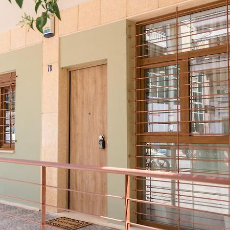 La Petit Maison Салоники Экстерьер фото